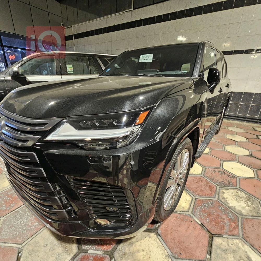 Lexus LX